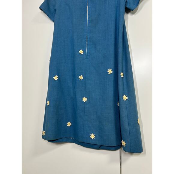 Vintage‎ 60s Blue Daisy Mini Dress Mod Cottagecore Floral Embroidery - Picture 2 of 13